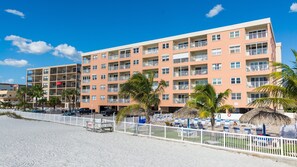 Exterior - Beach View - Balcony - 3b 2b - Beach Place #305 (Madeira Beach)