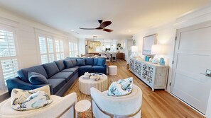 Smart TV, fireplace, stereo, offices - Beautifully updated home located in Wild Dunes just steps to beach and pool (Isle of Palms)