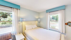 3 chambres, fer et planche à repasser, Wi-Fi gratuit, draps fournis