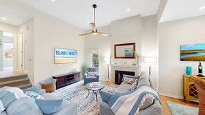 TV - Villa in Wild Dunes with golf and Lagoon views; close to pool (Isle of Palms)