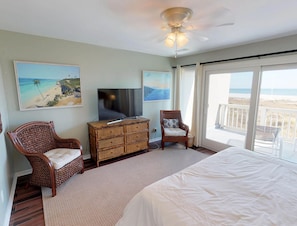 3 bedrooms, iron/ironing board, free WiFi, bed sheets - Oceanfront condo-Wild Dunes w/ community pool, beach access & screened porch! (Isle of Palms)