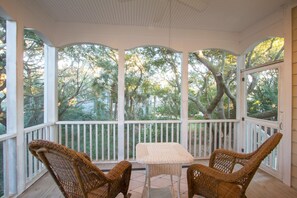 Interior - Beautifully decorated and spacious home in Wild Dunes with a private pool (Isle of Palms)