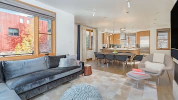 Flat-screen TV, fireplace, DVD player, video library