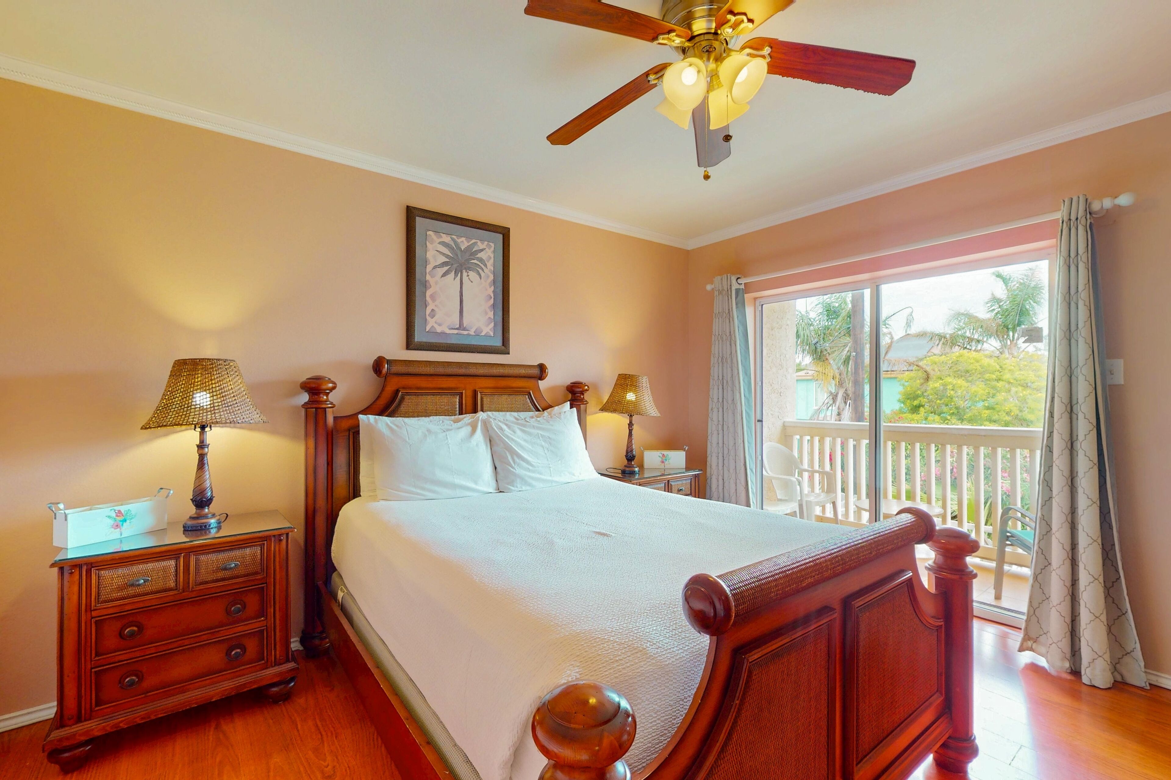 2 bedrooms, iron/ironing board, internet, bed sheets