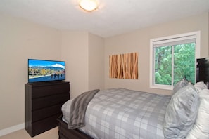 1 bedroom, iron/ironing board, WiFi