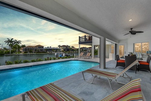 MARIANA COURT – Luxury Home, Wide Water Views, Oversized Dock!