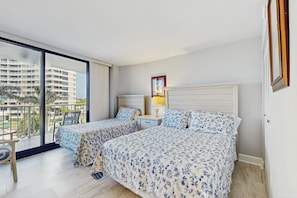 2 室のベッドルーム、アイロン / アイロン台、WiFi、ベッドシーツ