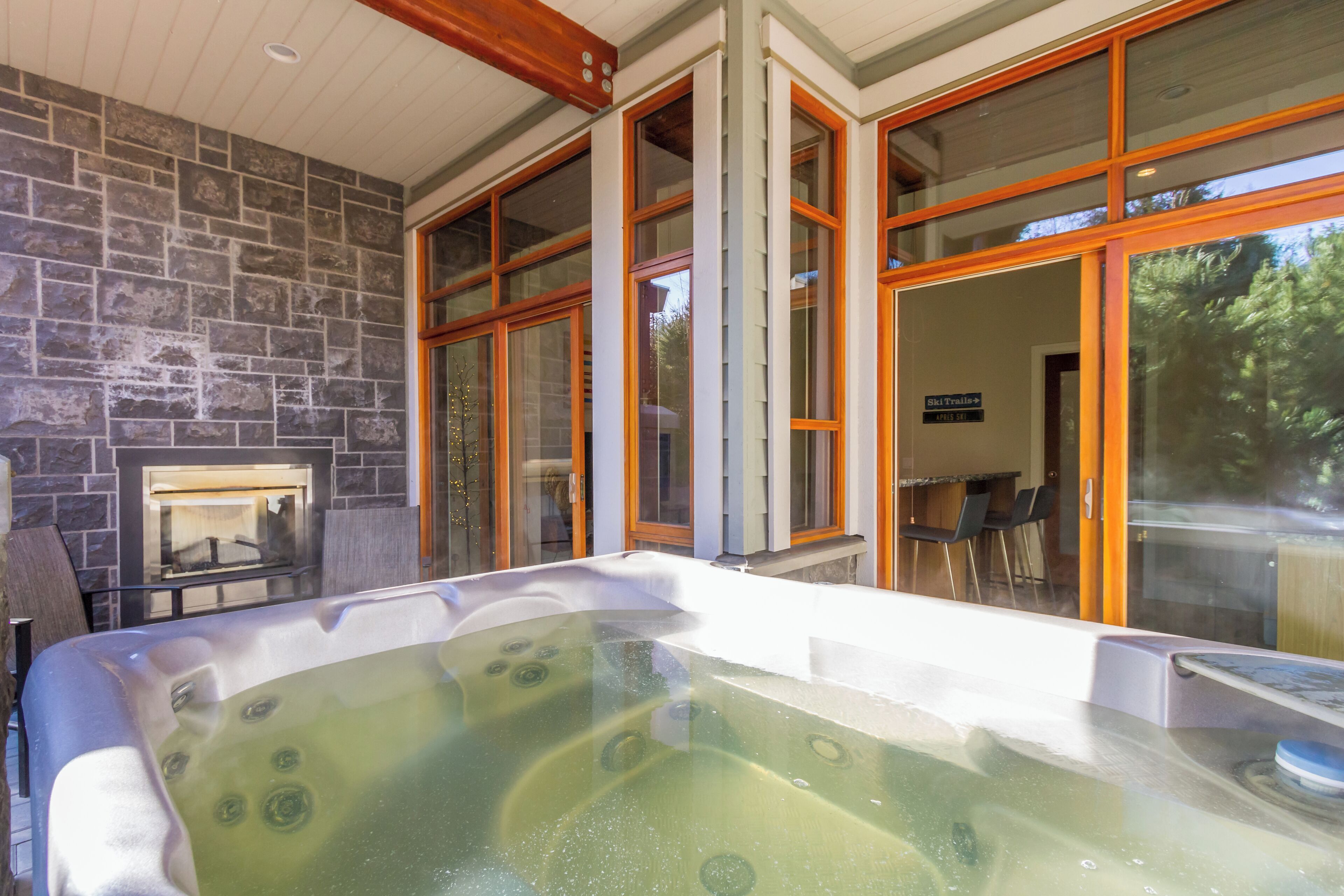 Bain à remous extérieur