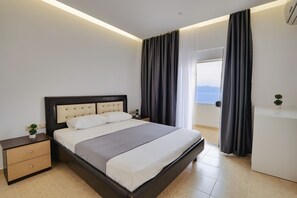 Soundproofing, free WiFi, bed sheets - Hotel Eleana (Sarandë)