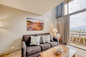 Fernseher, DVD-Player, Videothek