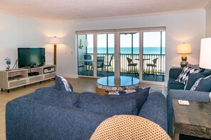 TV, Netflix, streaming services