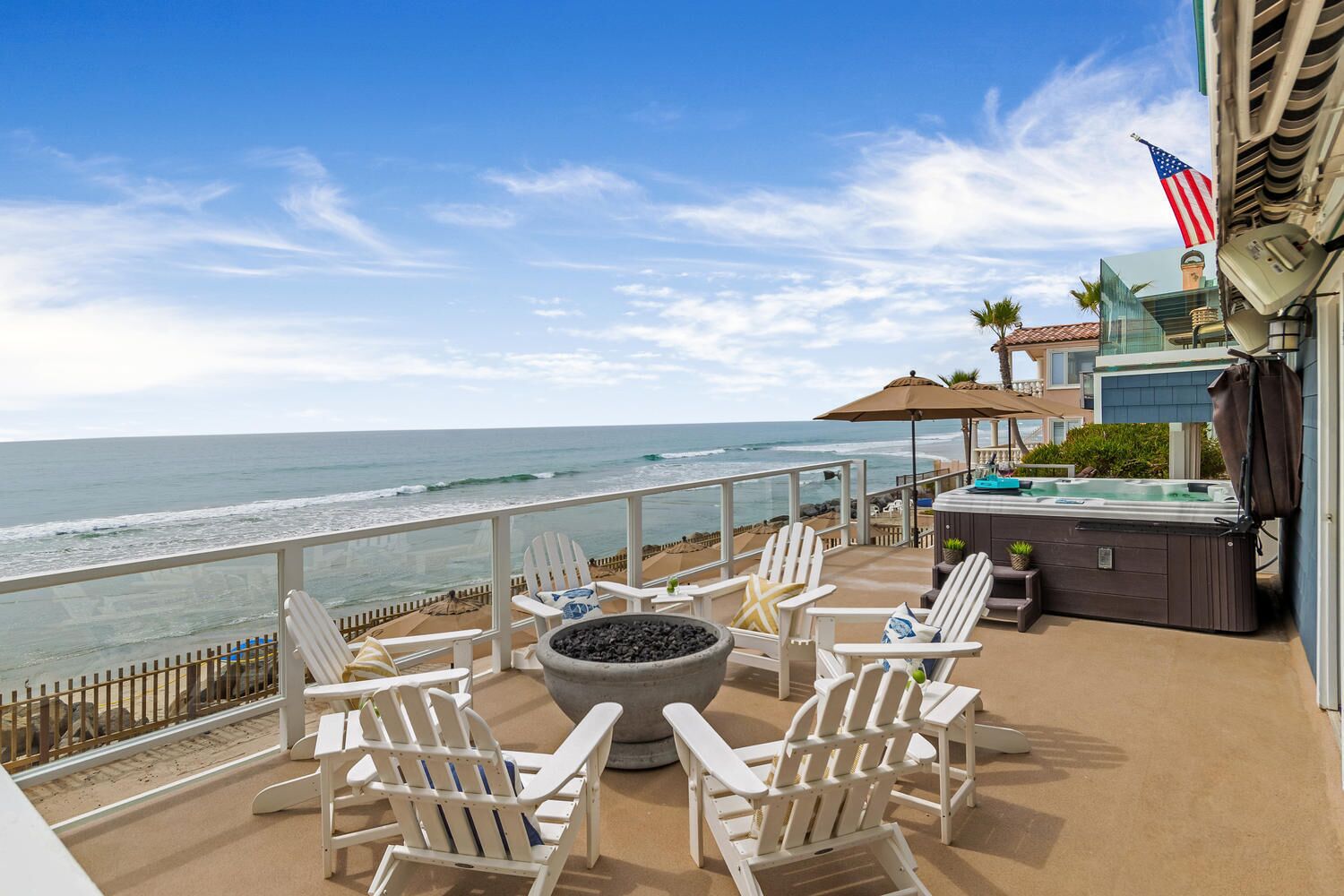 Private Single Family Home, Private Beach Backyard P1809-0