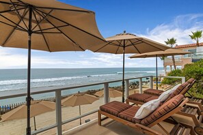 Property grounds - Luxury Oceanfront Escape P1809-0 (Oceanside)