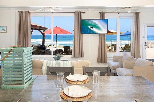 Beautiful Beachfront Haven P1315-3