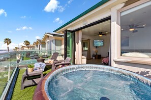 Baignoire à remous extérieure