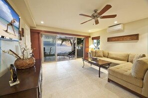 Smart TV, DVD player, stereo