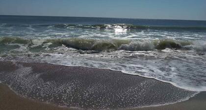 TB 68B Fantastic Condo Close To Pool/Golf Short drive to Beach/Shopping 68B