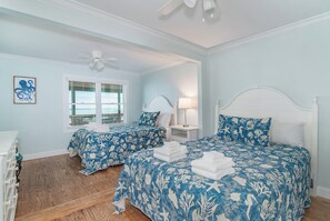 4 Schlafzimmer, Bügeleisen/Bügelbrett, kostenloses WLAN, Bettwäsche