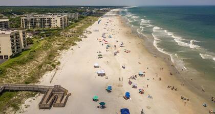 Avian Forest 49-102 1st Floor unit, pool & LBTS access