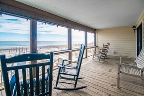 Property grounds - Sandcastle Oceanfront PET friendly Rental South End Pawleys Amazing Views (Pawleys Island)