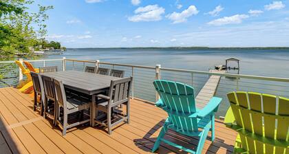 Waterfront Seneca Lake House: Fire Pit + Boat Dock