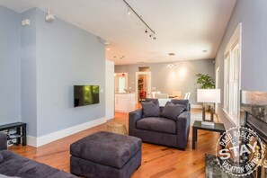 Smart TV, fireplace, offices