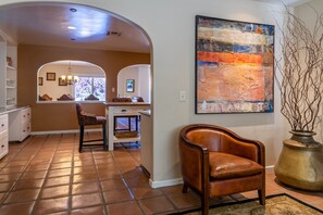 Interior - Eat Drink & be Merry! Downtown Paso with Pool and Spa! (Paso Robles)