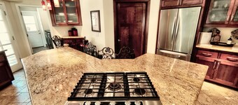 Pool + Fire Pit | Quiet Paso Cul-de-Sac | Candlewood Creek