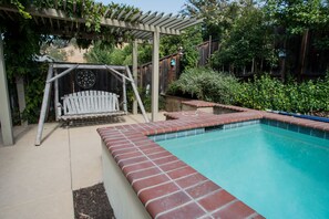 Pool - Navajo Trail-East Side Home with River Trail Access, Lap Pool, Spa and More! (Paso Robles)