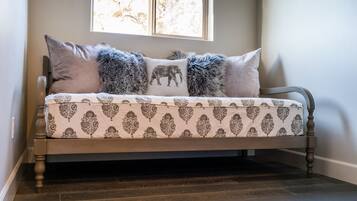 4 bedrooms, internet