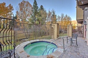 Una piscina riscaldata