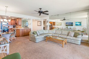 TV, DVD player, stereo - Aloha Condos, Nohonani Condos and Resort, Condo 305, Beachfront, AC (Lahaina)