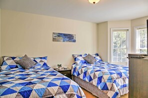 4 quartos, acesso à internet, roupa de cama