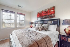 3 bedrooms, WiFi, bed sheets