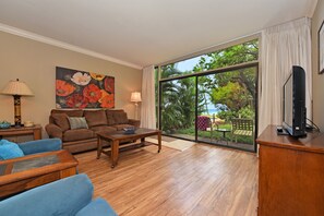 TV, DVD player - "Seas the Day" at Hale Mahina 1 BR ground floor condo...Ocean from property ** (Lahaina)