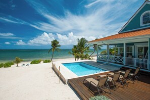 Pool - Lone Palm: Oceanfront Pool, 2 Free Kayaks, & Wide Beachfront. (Grand Cayman)