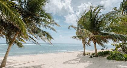 Serenity Sands is perfect for friends travelling together or a 2 couples!