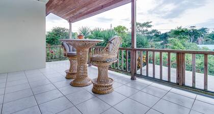 Modern Home in Quiet Neighborhood w/ Balcony, WiFi, AC - Ideal for Day Trips