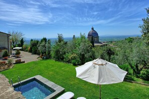 Building Exterior, Garden, Outdoor, Pool, Scenic View