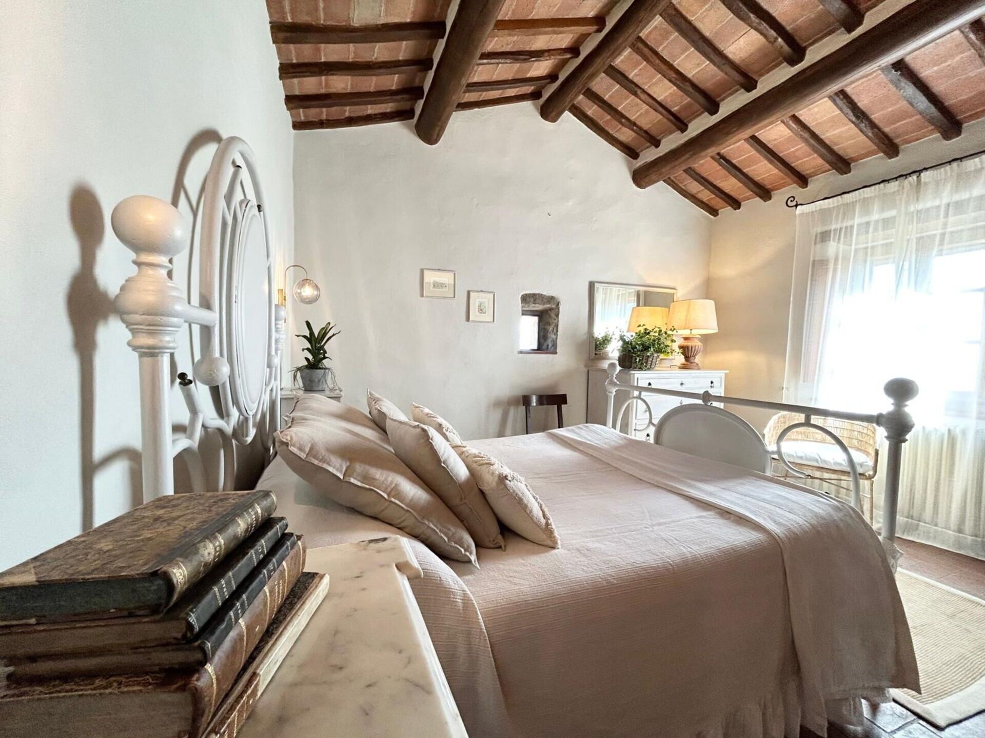 3 chambres, fer et planche à repasser, lit parapluie, Wi-Fi gratuit