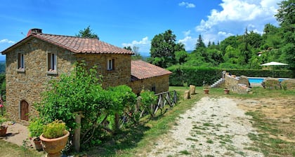 Villa Margherita Uno - Holiday Villa Rental with swimming pool in Cortona, Tuscany