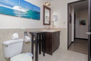 Hair dryer, towels
