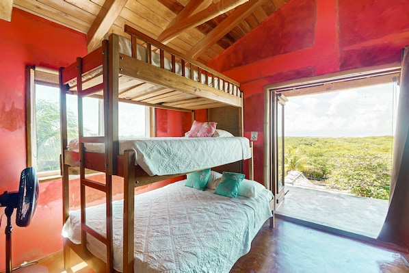 3 間睡房、熨斗/熨衫板、Wi-Fi、床單