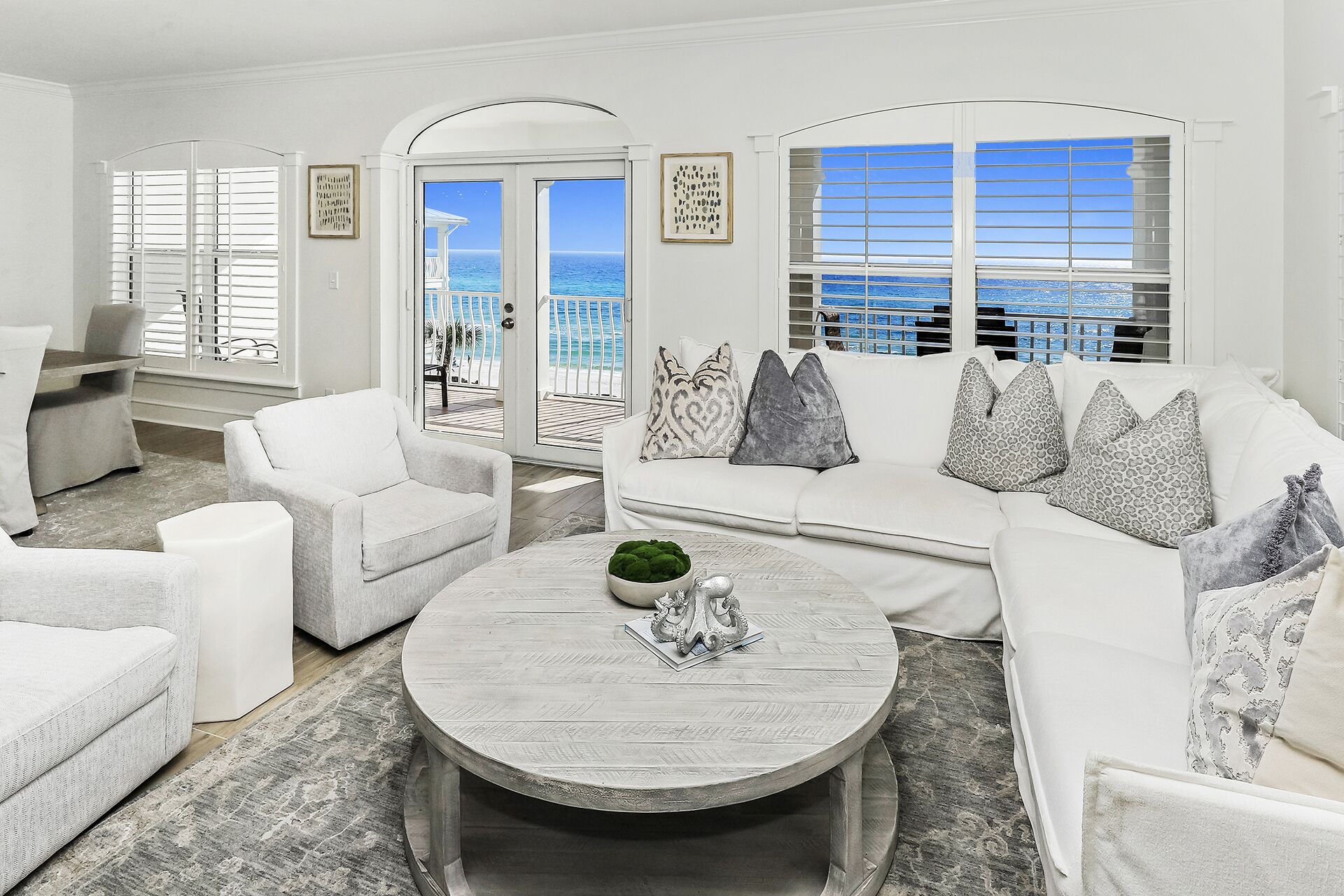 Gulf Front With Community Pool- B402 Sunset Beach Villa By Royal Destinations