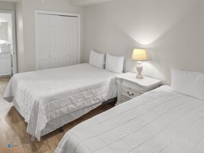 3 habitaciones, tabla de planchar con plancha y wifi gratis