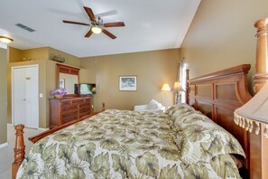 4 Schlafzimmer, Bügeleisen/Bügelbrett, Internetzugang, Bettwäsche