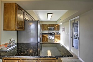 Fridge, microwave, stovetop, dishwasher - Pet-Friendly Daytona Beach Home, Walk to the Ocean (Port Orange)