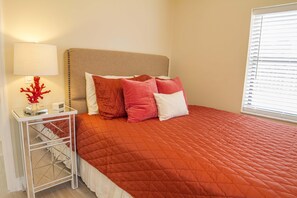 2 bedrooms, iron/ironing board, WiFi, bed sheets - Beach Villa ~ Pet Friendly ~ Fenced Yard ~ Steps to the Beach!!! (Saint Augustine)