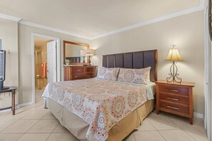 1 habitación, tabla de planchar con plancha y wifi 