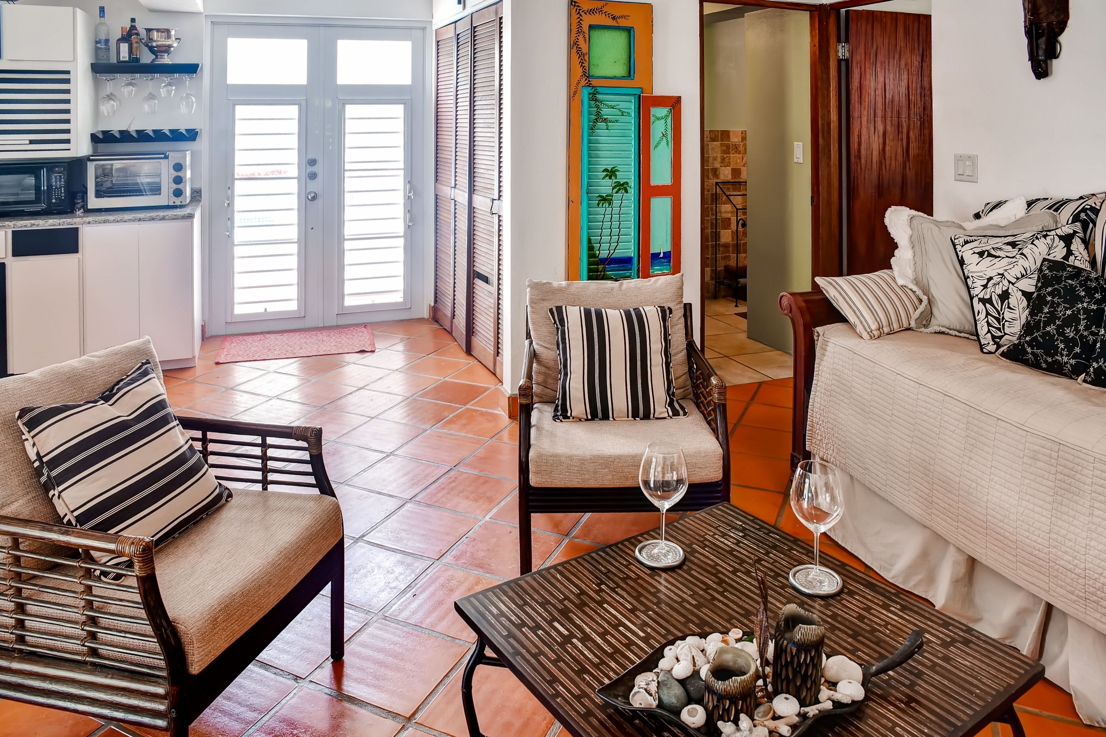 TV, DVD player, books, music library